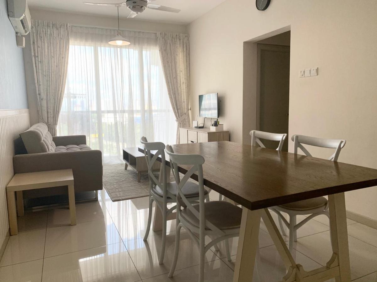 1 Bedroom Ttdi Adina Sek 13 Shah Alam Exterior foto